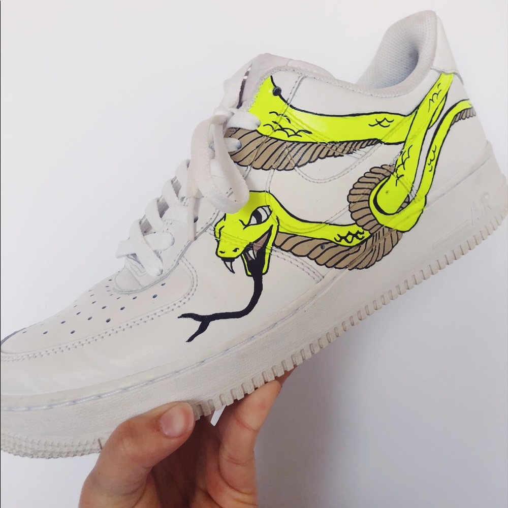 customs for aaron!